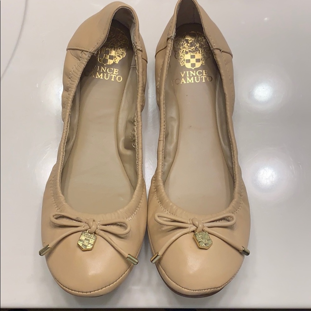 Vince Camuto Flats